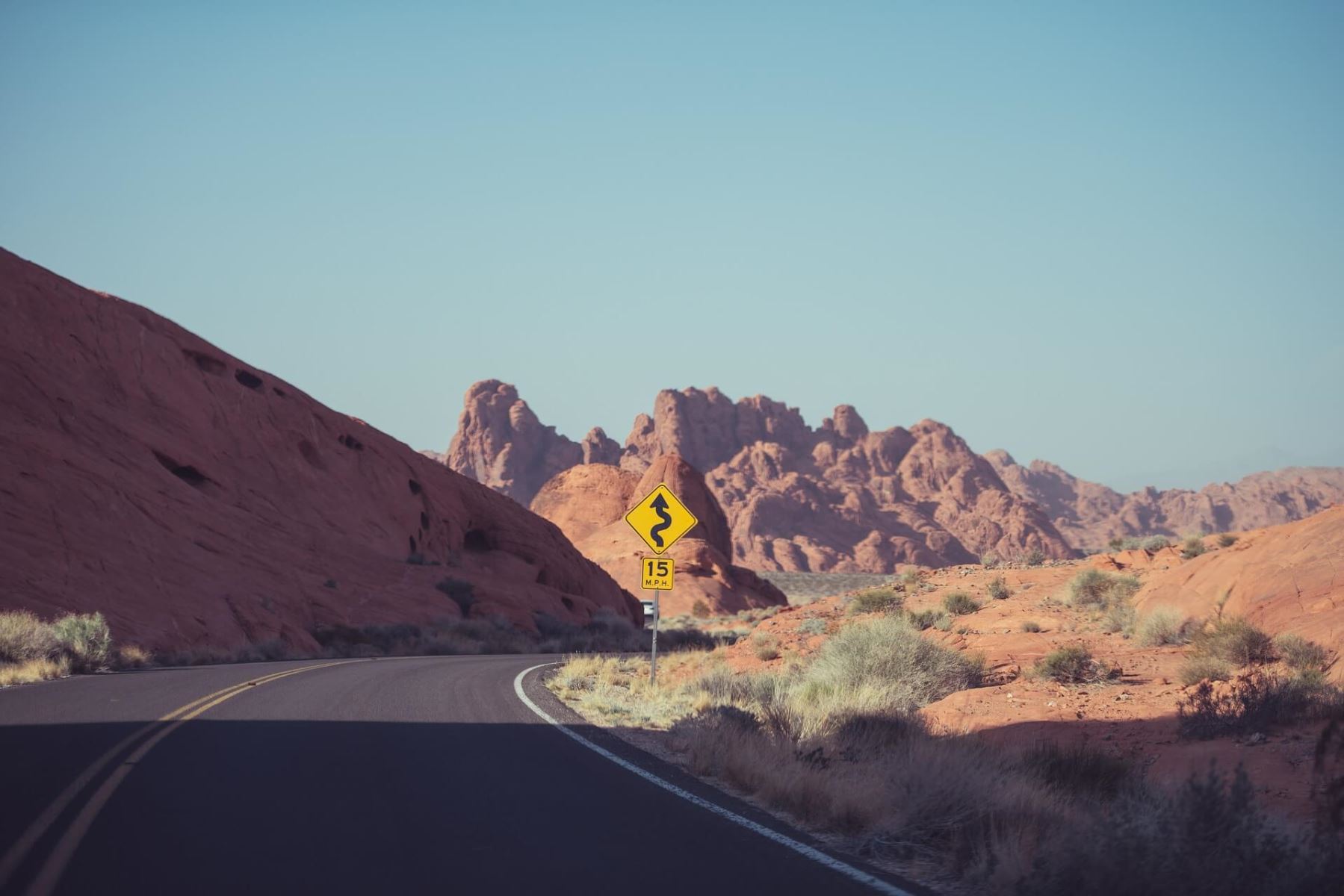 Tips for Safe, Fun Desert Driving in Southern California