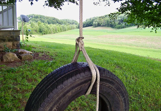 DIY Upcycled Tire Swing